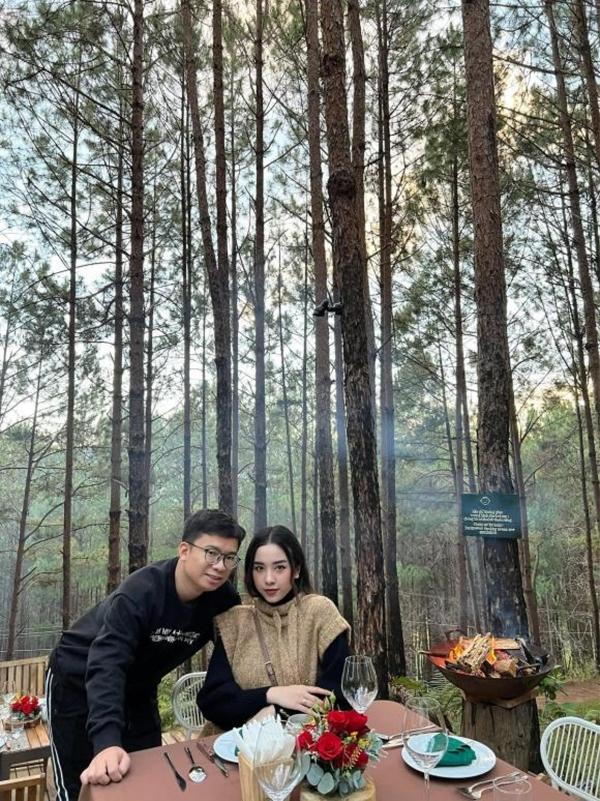 Chân dung mẹ chồng một Á hậu Vbiz quý con dâu đến mức tặng cả biệt thự mặt phố hoành tráng-4