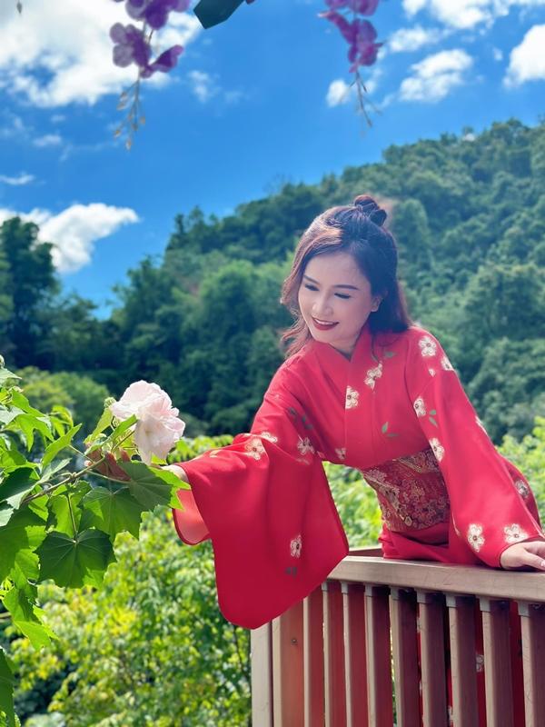 Diễn viên 4 đời chồng Hoàng Yến: ‘Khi nào đủ duyên tôi sẽ cưới tiếp-4