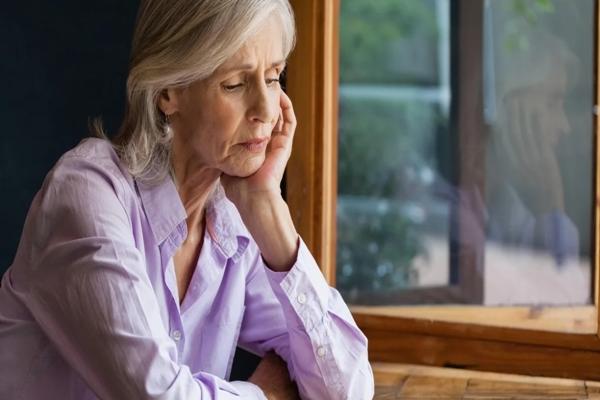 Bà ngoại đòi ly hôn ở tuổi 75-1