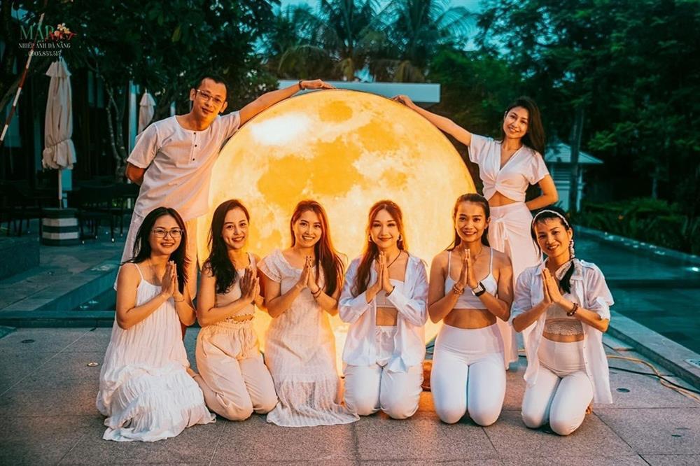 Chuyện tình kỳ diệu của hot girl từng muốn tự vẫn khi trót làm mẹ tuổi 18-7