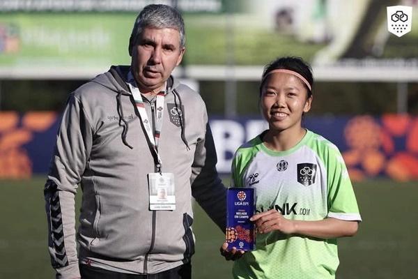 Huỳnh Như ở lại Lank FC, nhận lương cao hơn mùa giải trước-1