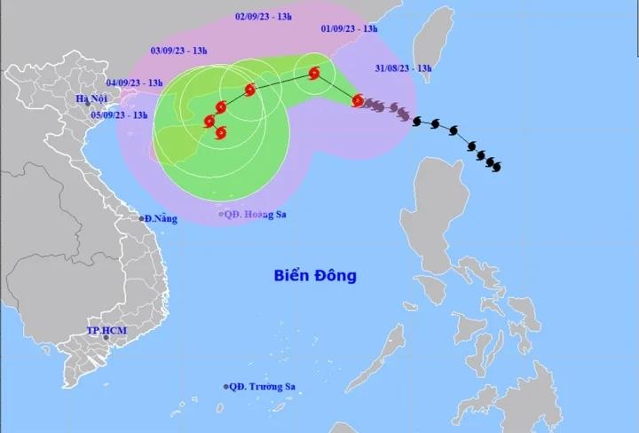 Bão số 3 hoạt động rất mạnh, giật trên cấp 17, biển động dữ dội-1