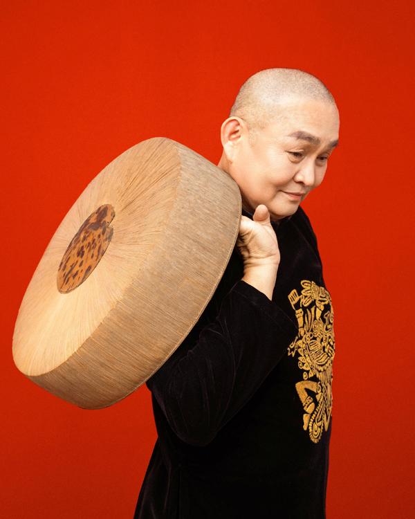 Vợ danh hài Xuân Hinh gây ngỡ ngàng với nhan sắc trẻ đẹp trong bộ ảnh cùng gia đình-9