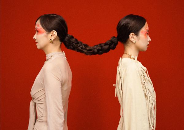 Vợ danh hài Xuân Hinh gây ngỡ ngàng với nhan sắc trẻ đẹp trong bộ ảnh cùng gia đình-3