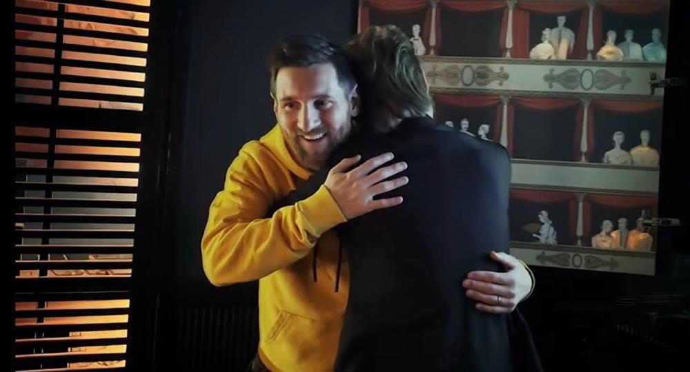 Ca sĩ Jack và bữa ăn tối đáng nhớ với huyền thoại bóng đá Messi-5