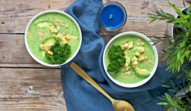 Bí quyết giữ nhan sắc đỉnh cao của Jennifer Phạm là ở những món ăn vặt-7