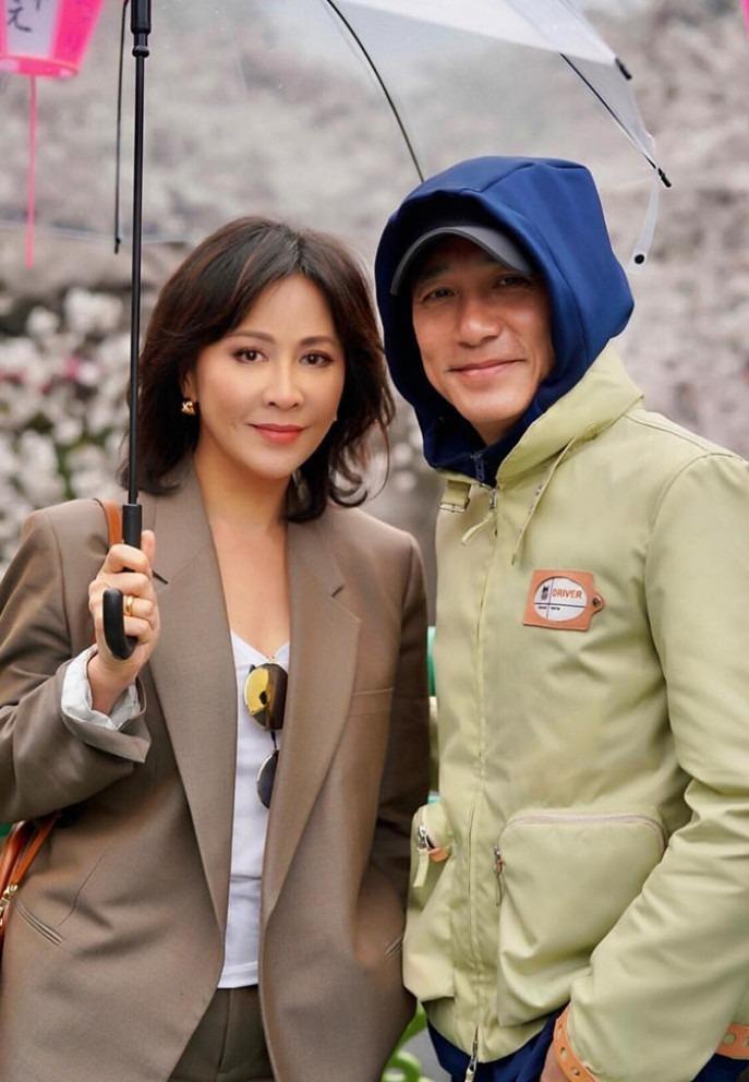 Lưu Gia Linh đăng video bên Lương Triều Vỹ giữa tin đồn ngoại tình-2