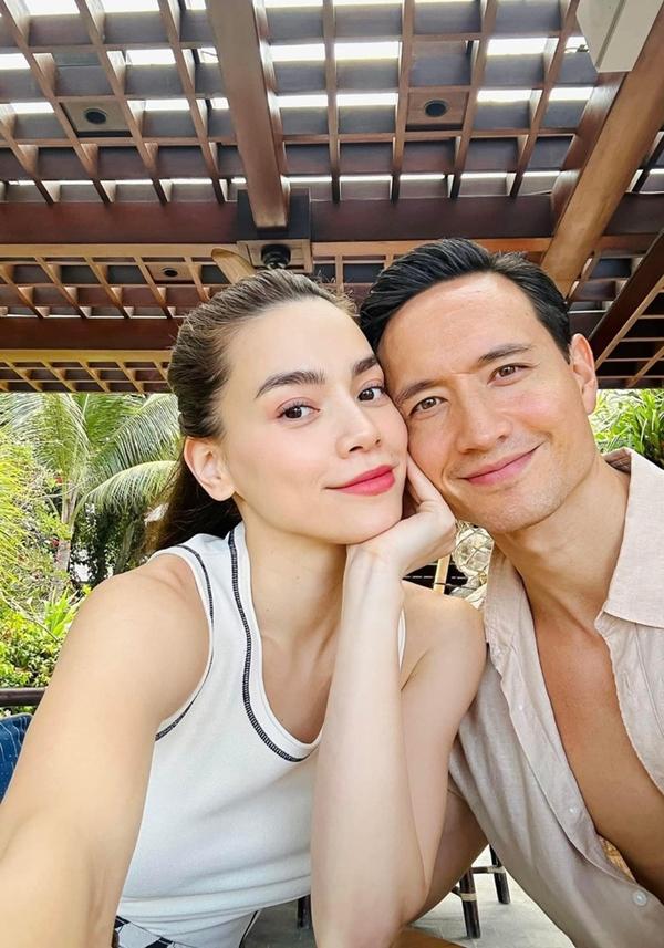 Theo chân Hồ Ngọc Hà - Kim Lý đến Bali thưởng thức đủ của ngon vật lạ-1