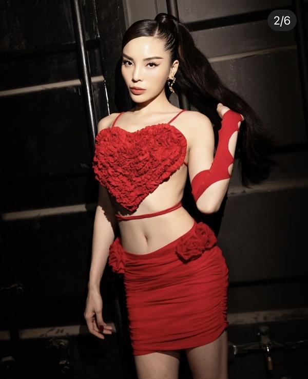 Xa rồi thời cô bé đô con, Kỳ Duyên đạt số đo vòng eo bé kỷ lục, lộ rõ cả xương sườn-4