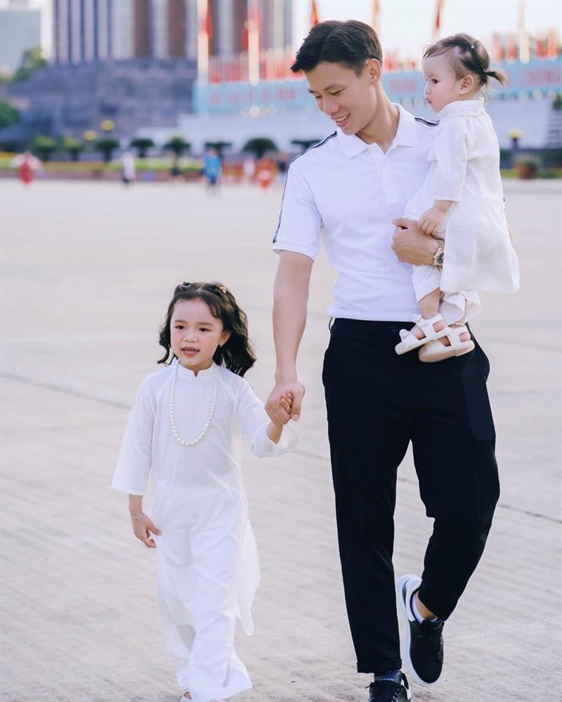 Quế Ngọc Hải cùng vợ con thăm Lăng Bác nhân Tết Độc lập-3