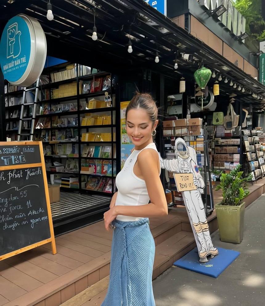 Dàn hot girl Việt đầy thu hút khi lên đồ đi chơi lễ 2/9-4