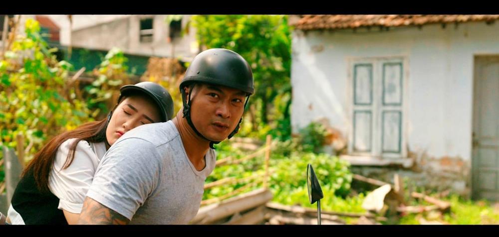 Thêm một nhân vật ở phim ‘Làng trong phố’ khiến khán giả muốn tắt tivi-3