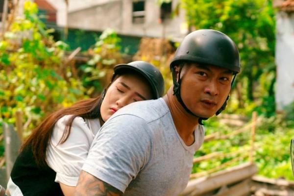 Phùng Ngọc Huy và dàn diễn viên Cổng Mặt Trời ra sao sau 14 năm?-12