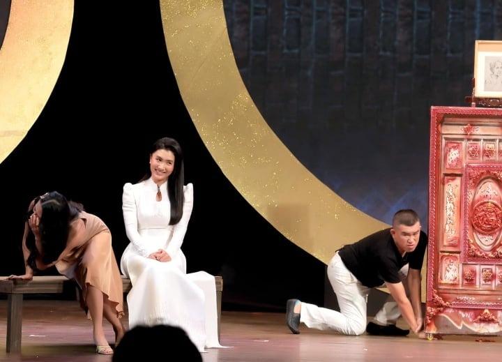 Phùng Ngọc Huy và dàn diễn viên Cổng Mặt Trời ra sao sau 14 năm?-9