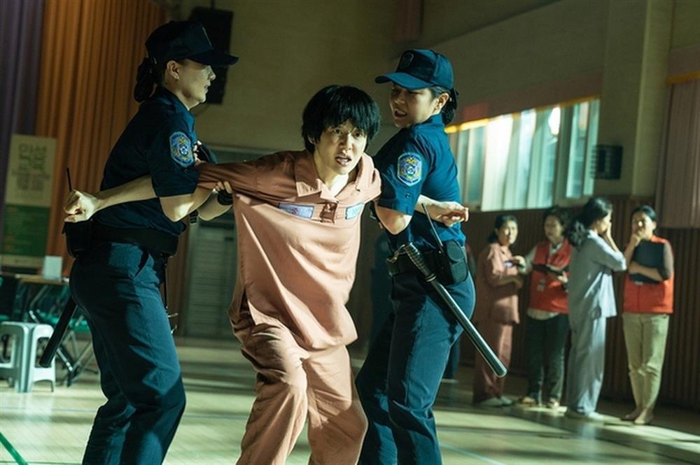 Mỹ nhân sở hữu làn da mơ ước, chi gần 1,7 tỷ đồng mỗi năm để chăm da-4