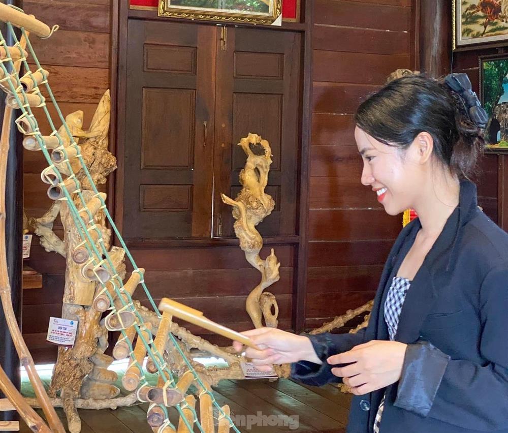 Du khách ùa tới thủ phủ cà phê để đi chơi lễ-11