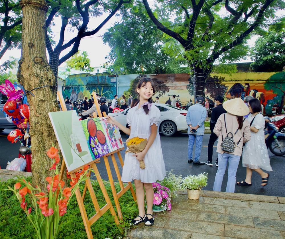 Du khách ùa tới thủ phủ cà phê để đi chơi lễ-3