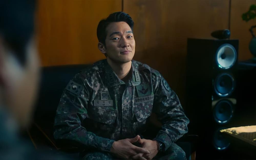 2 nam diễn viên Hàn nổi tiếng giống nhau đến lạ, ngay cả fan cũng lẫn-3