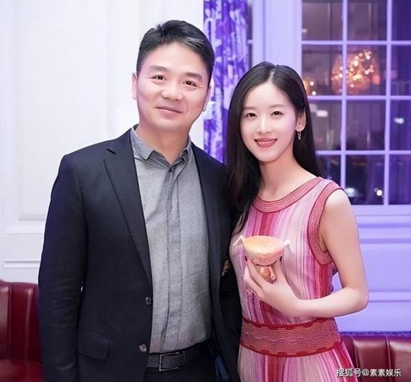 Cuộc sống của hot girl trà sữa Chương Trạch Thiên sau 8 năm kết hôn tỷ phú hơn 19 tuổi-2