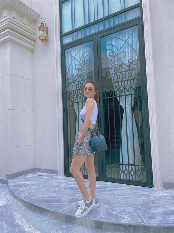 Vườn cây trong biệt thự 100 tỷ của Huyền Baby, nơi chồng đại gia làm cho vợ sống ảo-12