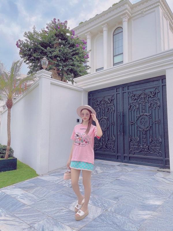 Vườn cây trong biệt thự 100 tỷ của Huyền Baby, nơi chồng đại gia làm cho vợ sống ảo-15