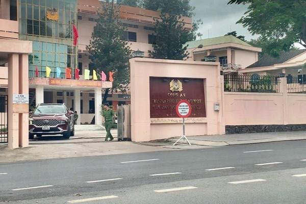 Mâu thuẫn gia đình, người phụ nữ đốt cây xăng của con trai ở Vĩnh Phúc-2