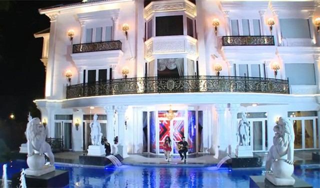 Đài truyền hình Hàn Quốc từng nói gì về biệt thự dát vàng của nhà chồng Tăng Thanh Hà?-11