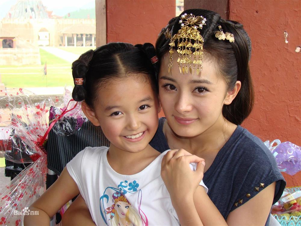 Sao nhí đẹp nhất Trung Quốc trốn thuế, khán giả bức xúc đòi cấm sóng-2