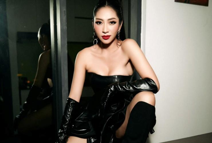 Hậu ly hôn, 2 người đẹp đổi đời, kiếm tiền tỷ nhờ livestream bán hàng-2