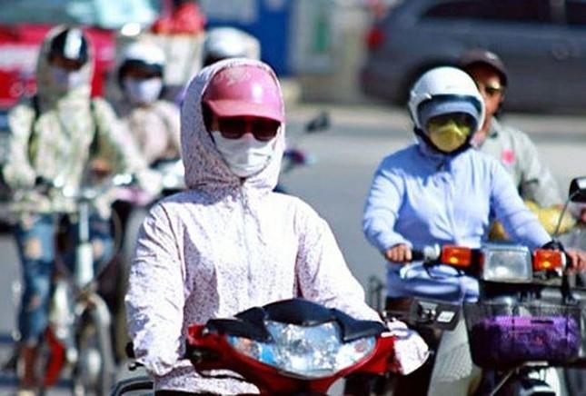 Miền Bắc nắng nóng, có nơi trên 35 độ C-1