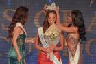Hoa hậu Hòa bình Ecuador mất quyền thi quốc tế vì có thai