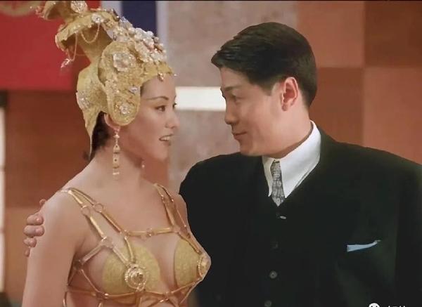 Nữ hoàng phim nóng gây tiếc nuối khi lui về ở ẩn, nay trở thành Viện trưởng-3