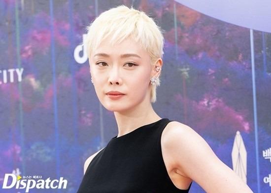 Ác nữ The Glory bị Dispatch bóc trần quá khứ bạo lực học đường-6