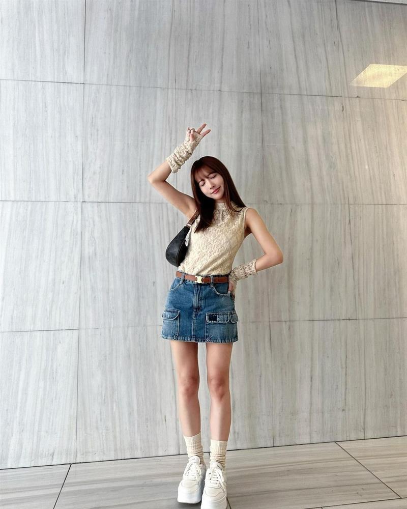 Đời tư hỗn loạn của nữ diễn viên Nhật Bản yêu cùng lúc 2 nam ca sĩ-14