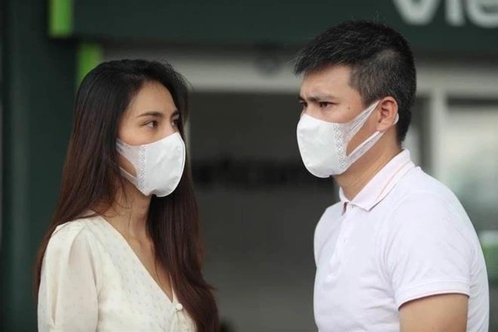 Thủy Tiên, Đàm Vĩnh Hưng nộp bằng chứng đòi bà Phương Hằng 74 tỷ đồng-1