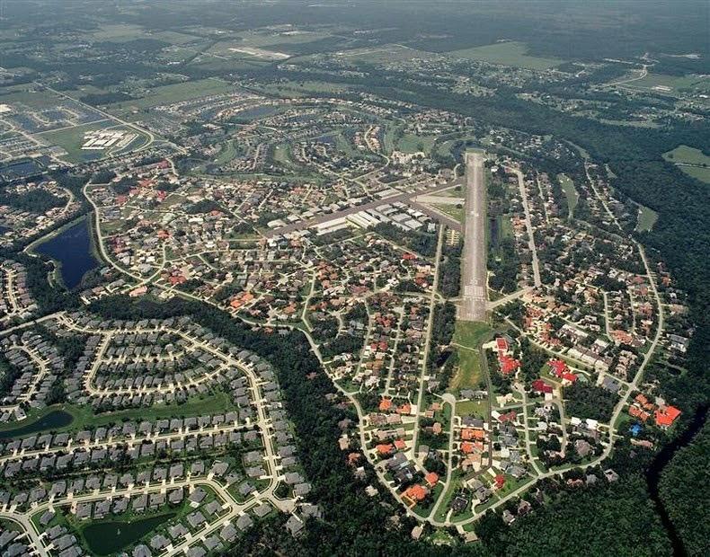 Thị trấn nhỏ giàu tới mức người dân lái máy bay đi ăn sáng mỗi ngày-2