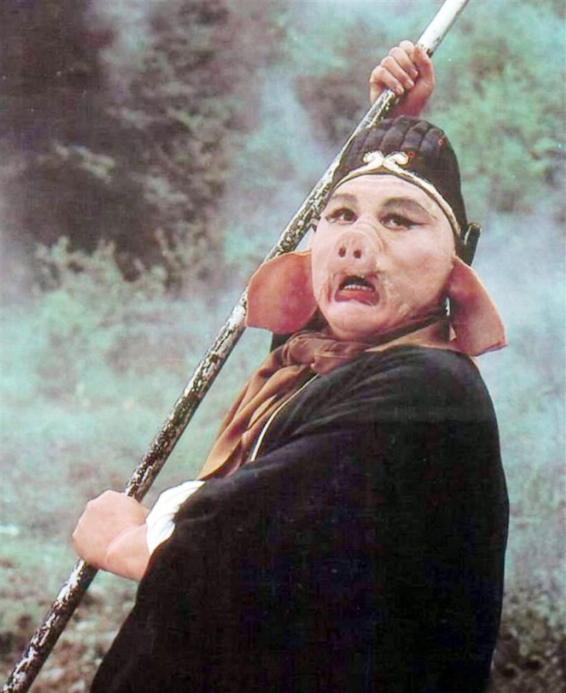 Trư Bát Giới ở đời thực: Sống trong biệt thự sang trọng, U80 vẫn mê quay Tiktok-1