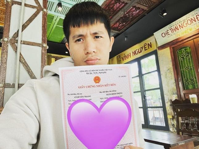 Sau 9 năm bên nhau, cầu thủ Đình Trọng đưa vợ đi thử váy cưới-6