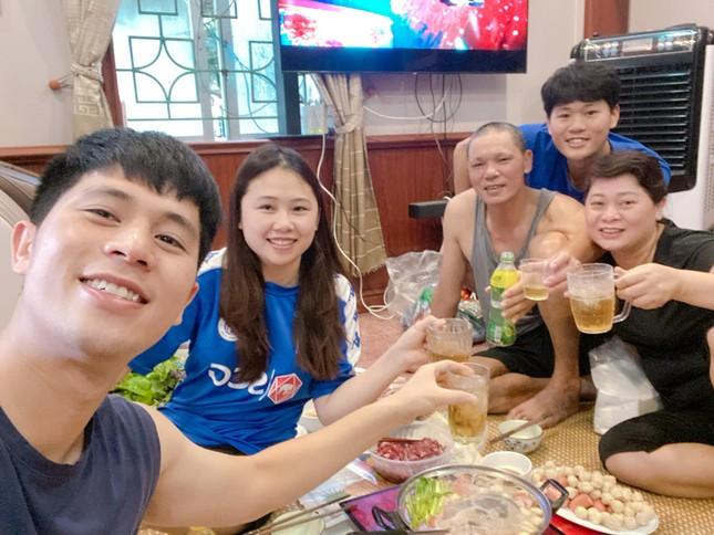 Sau 9 năm bên nhau, cầu thủ Đình Trọng đưa vợ đi thử váy cưới-5