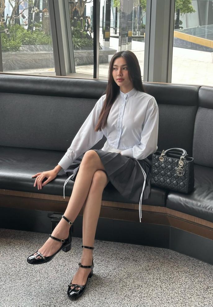 Hoa hậu Thùy Tiên, Phương Khánh ‘đụng hàng’ váy áo vẫn nổi bật-1