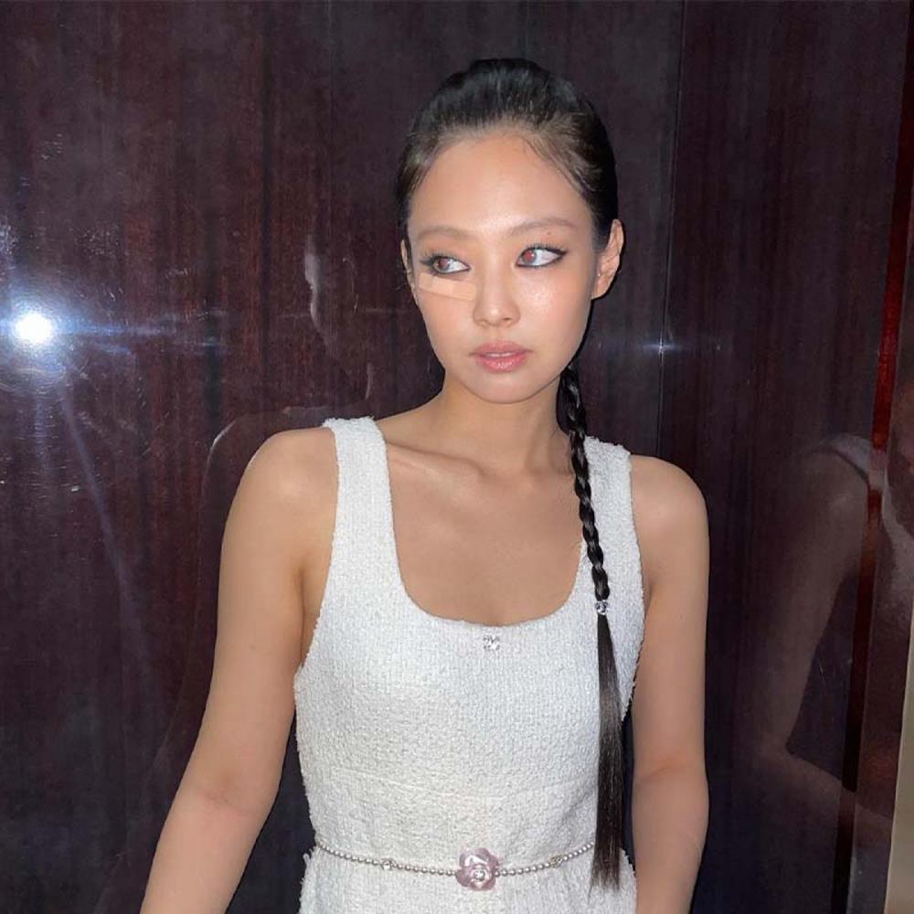 Quá trình thăng hạng nhan sắc qua từng năm của Jennie (Blackpink)-14