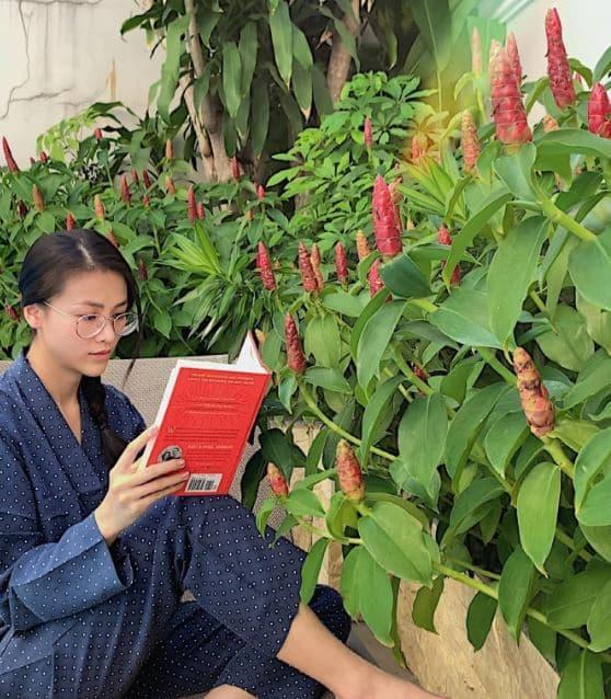 Bên trong biệt thự khu nhà giàu của hoa hậu từng giam mình vì bệnh cường giáp-11