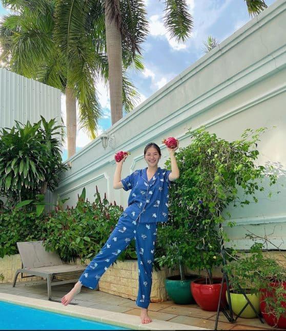 Bên trong biệt thự khu nhà giàu của hoa hậu từng giam mình vì bệnh cường giáp-12