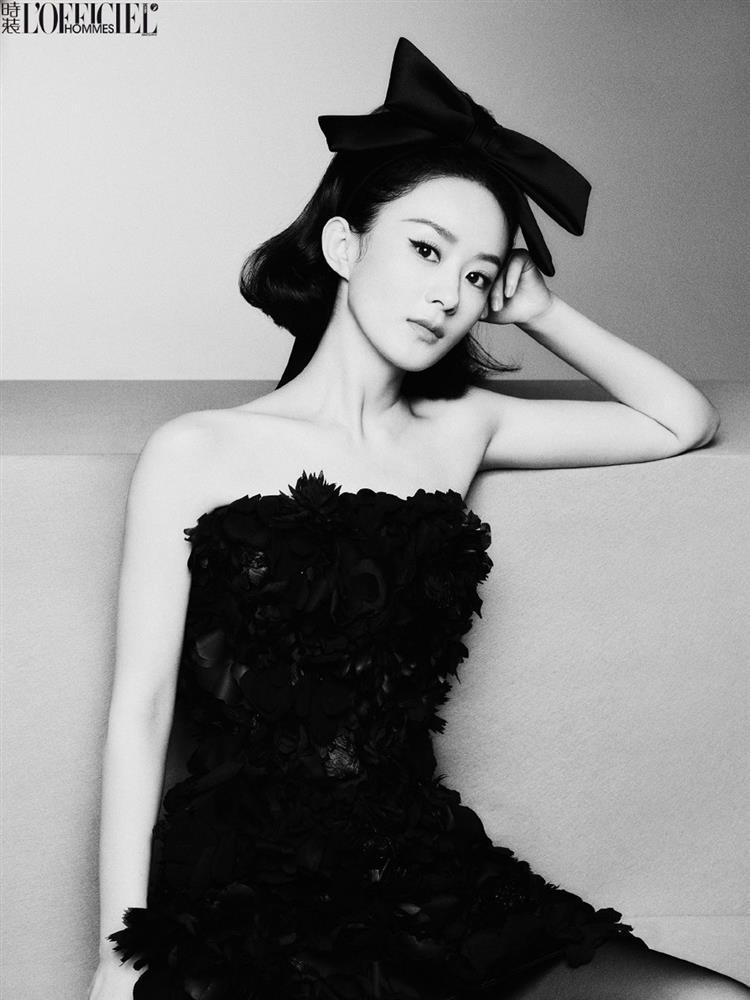 Cuộc sống đầy sắc màu của Triệu Lệ Dĩnh từ khi ly hôn Phùng Thiệu Phong-5