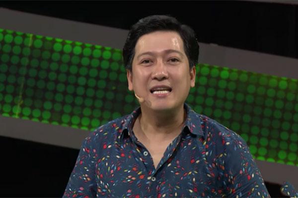 Câu đố Tiếng Việt: Để nguyên con vật to lớn, thêm huyền còn mỗi mũi với môi, là từ gì?-1