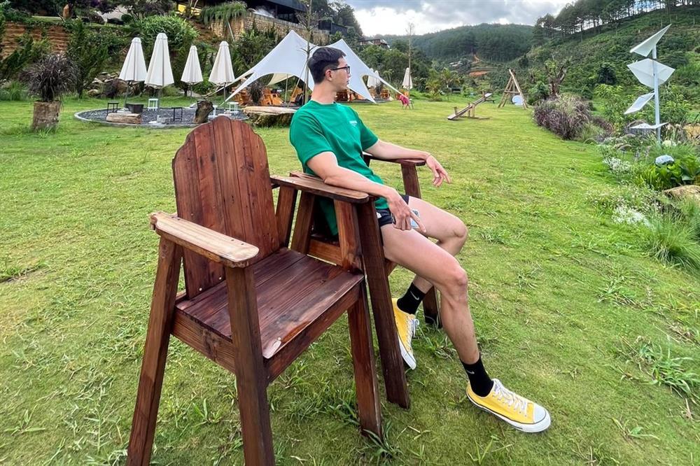 Hai anh em người khổng lồ ở TPHCM: Không thể đi ô tô, người lạ kì thị-4