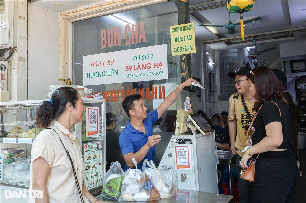 Chủ quán bún chả kể về sự thân thiện của Tổng thống Obama-2