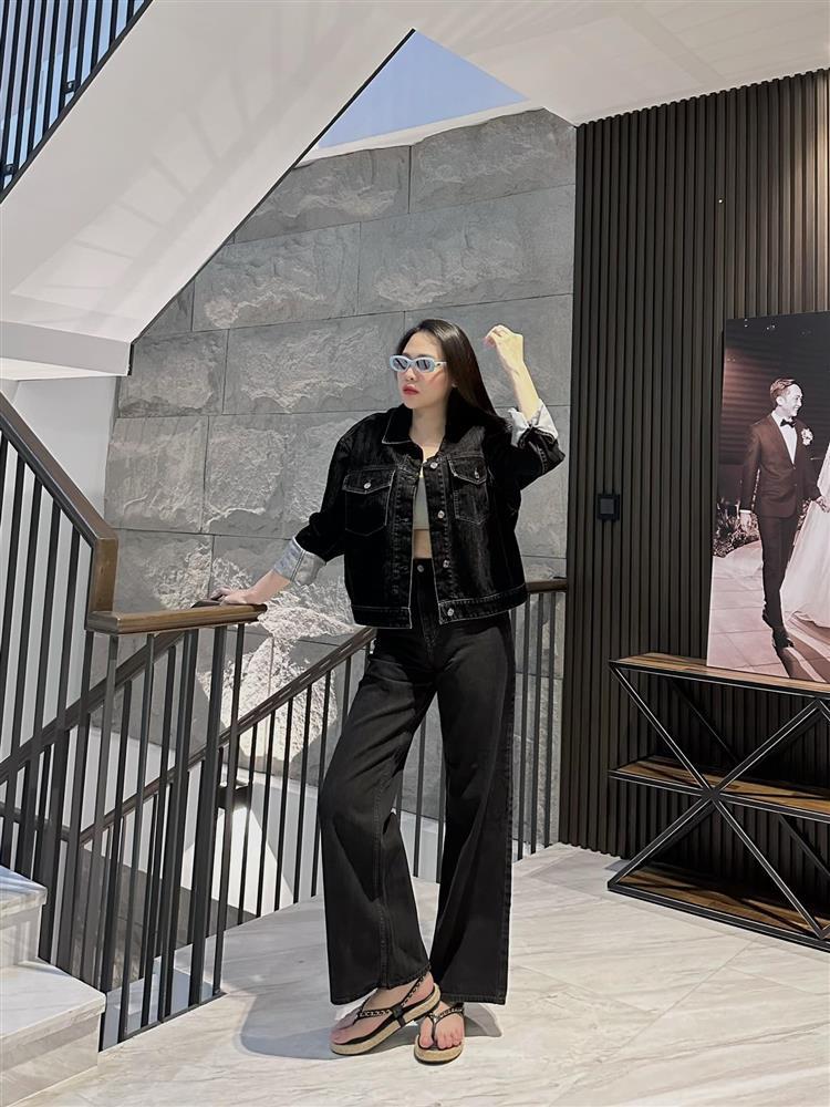 Đàm Thu Trang tự tin diện croptop gợi cảm sau khi sinh con cho Cường Đô La-3