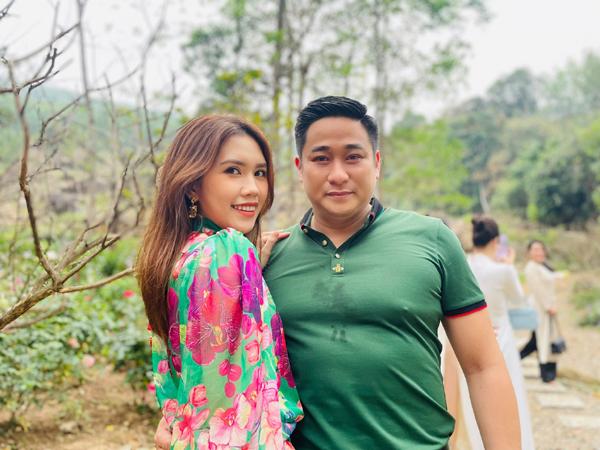 Vợ trẻ kém 13 tuổi của Minh Tiệp: Tự nguyện dậy từ 5h sáng bóp chân cho mẹ chồng, rời showbiz lo cho tổ ấm-5