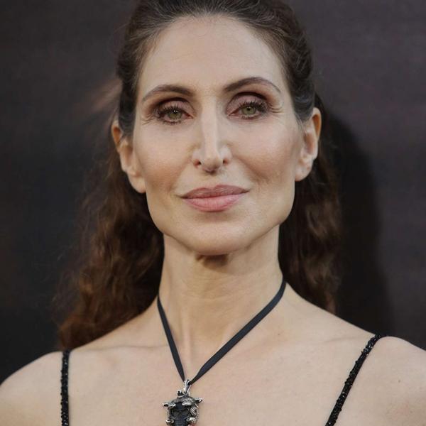 Gương mặt thật của diễn viên đóng vai ác quỷ ma sơ ám ảnh triệu khán giả-3